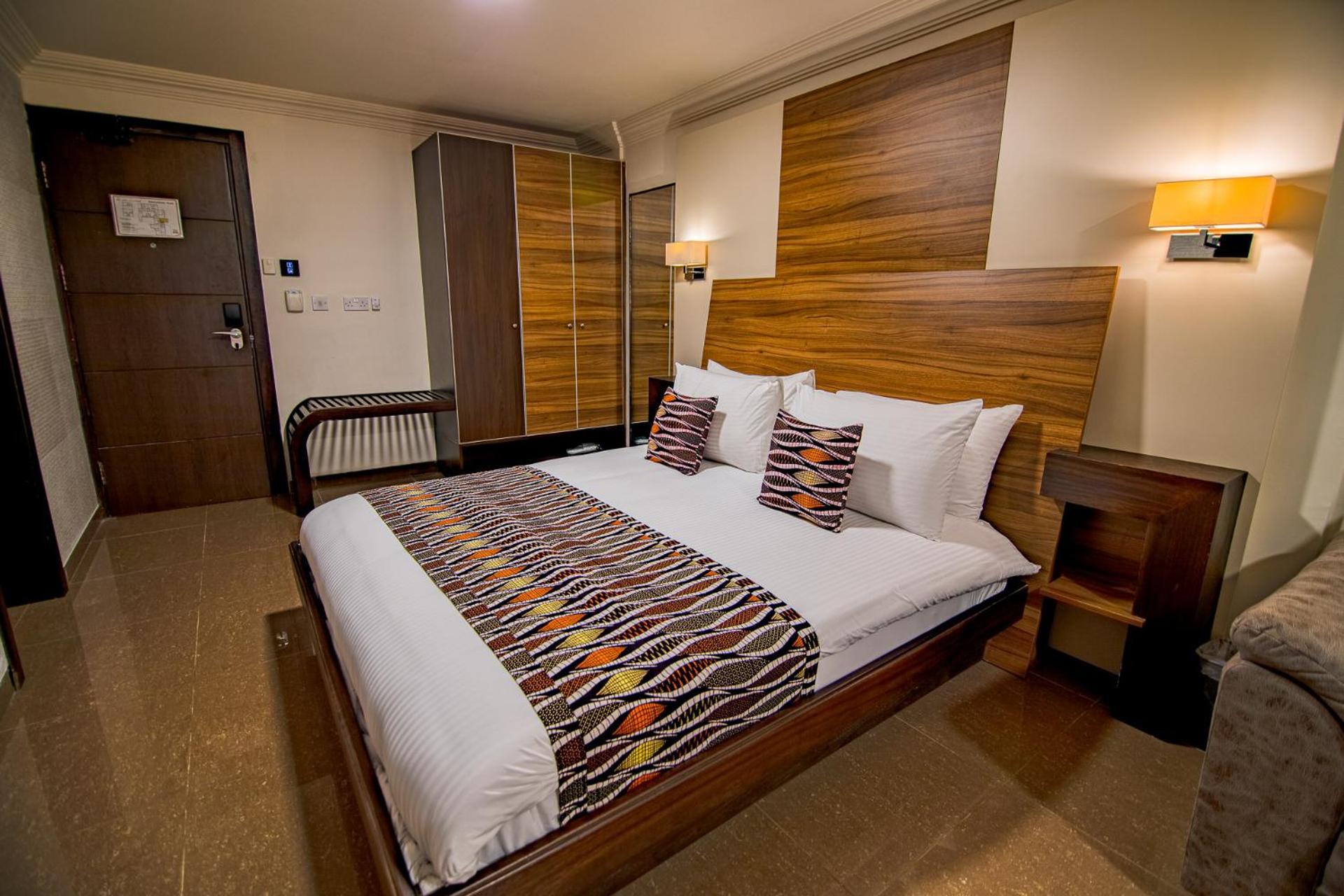 Home Suites Boutique Hotel Freetown Exterior foto